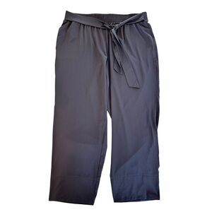 NWT Tahari Black High Waisted Pull On Belted Pants Women’s 1X Lightweight Taper